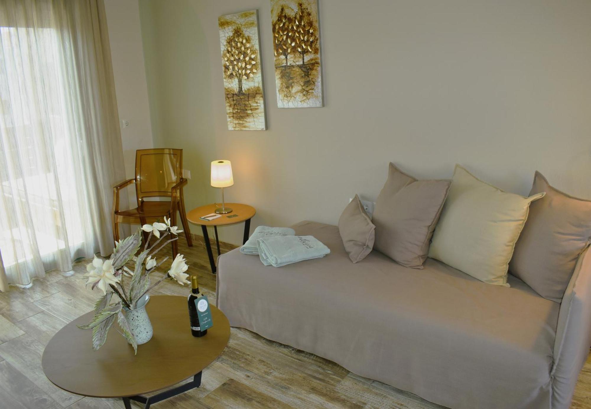 Alegria Suites Nikiti  Exteriér fotografie