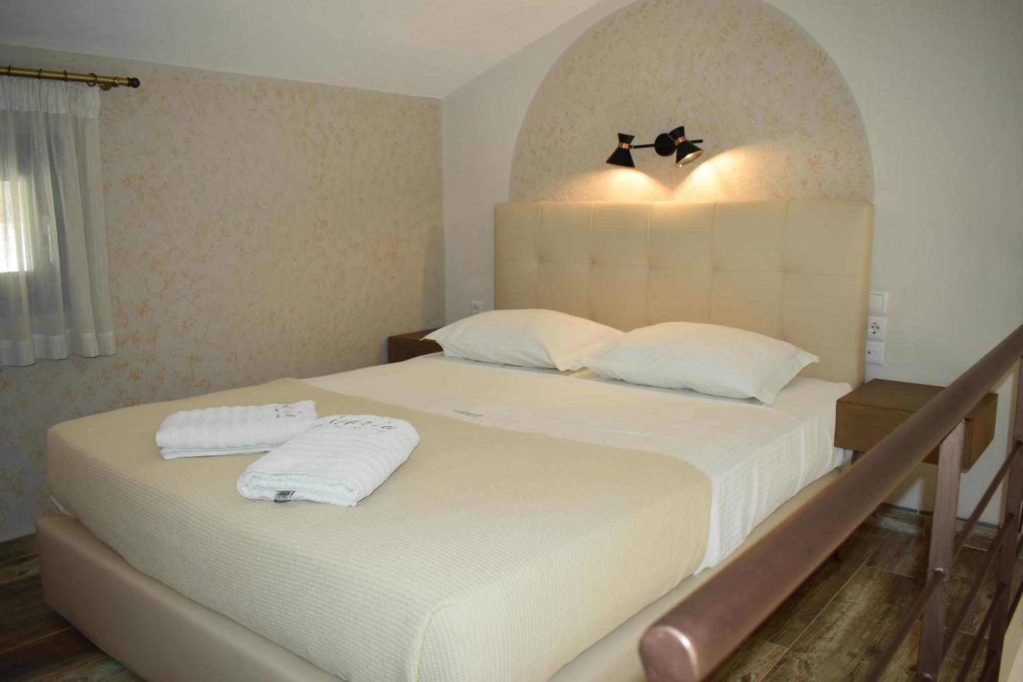 Alegria Suites Nikiti  Exteriér fotografie