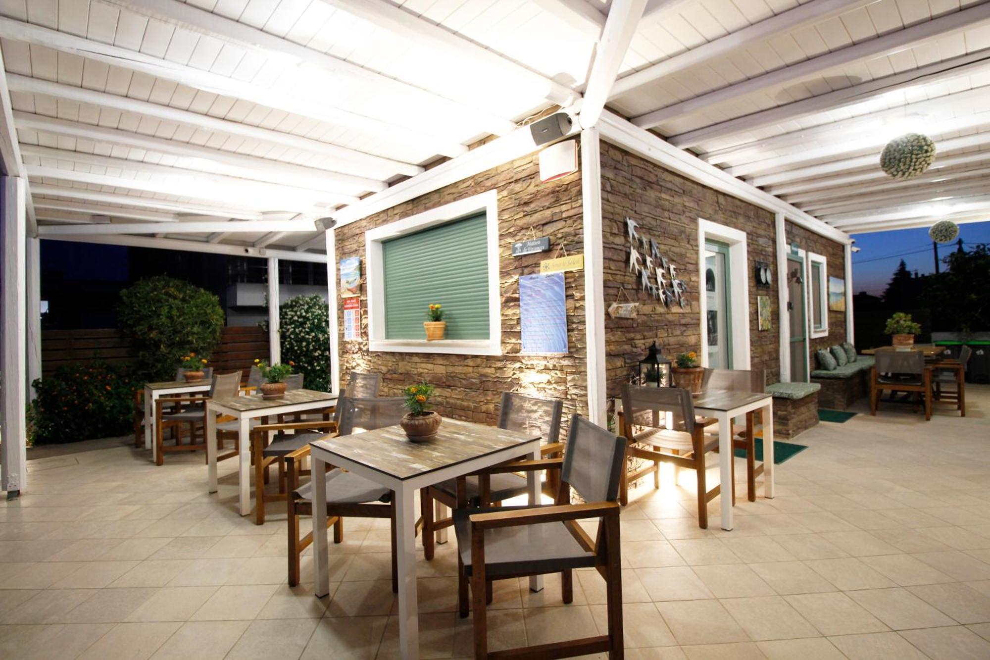 Alegria Suites Nikiti  Exteriér fotografie