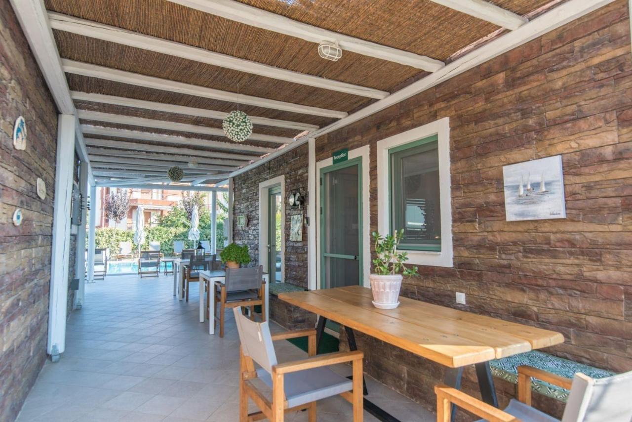 Alegria Suites Nikiti  Exteriér fotografie